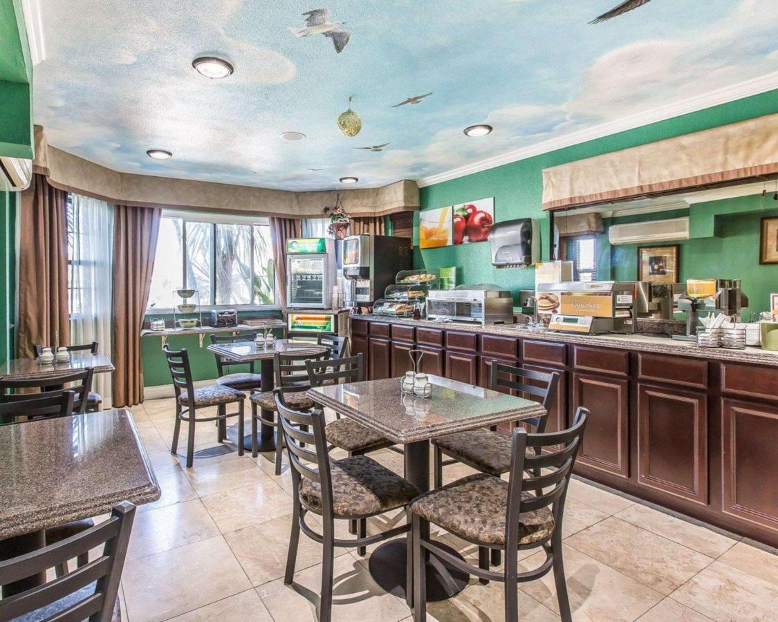 Quality Inn Hemet - San Jacinto Екстериор снимка