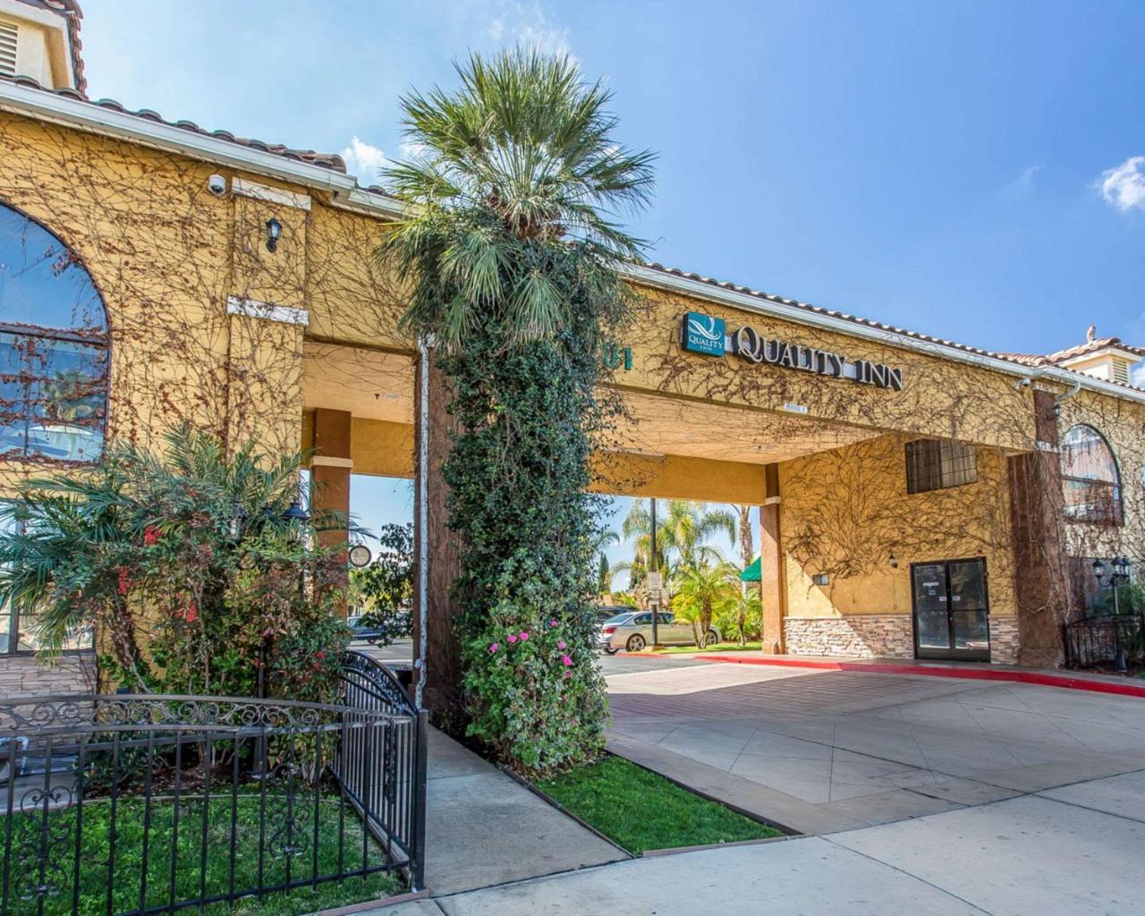 Quality Inn Hemet - San Jacinto Екстериор снимка